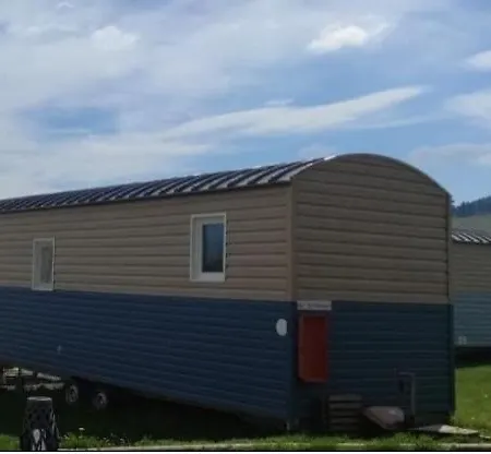 Logement Insolite Au Coeur De L'Auvergne Rochefort-Montagne Esterno foto